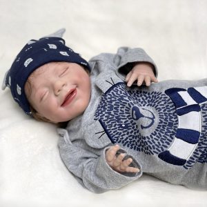 Bébé reborn garçon avec les yeux fermés - Jules