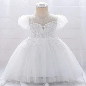 Robe baptême petite fille