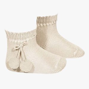 Chaussettes bébé courtes à pompons – Beige