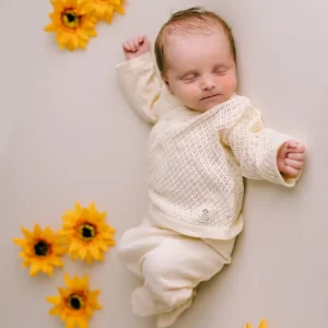 Pochon de Naissance (pull, legging & bonnet) Beige