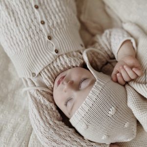 Pull bébé maille ajourée | Baly – Li & me
